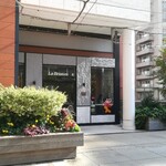 La Brianza - ぽかぽか陽気の晩秋の日に。