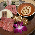 和牛 まつした 吟匠邸 - 佳境に入りましたよ❣️いよいよタレ焼きです。てか、私もう腹パンで苦しい〜(｀・ω・´)