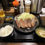 夜の部　牛タン定食