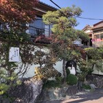 Kyoumachi Kakiyasu Honten - 南側に駐車場とお座敷の入口があります