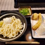 香の川製麺 - おろし醤油うどん竹玉天、塩むすび768円