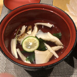 打ち薫る亭 - 松茸のお吸い物