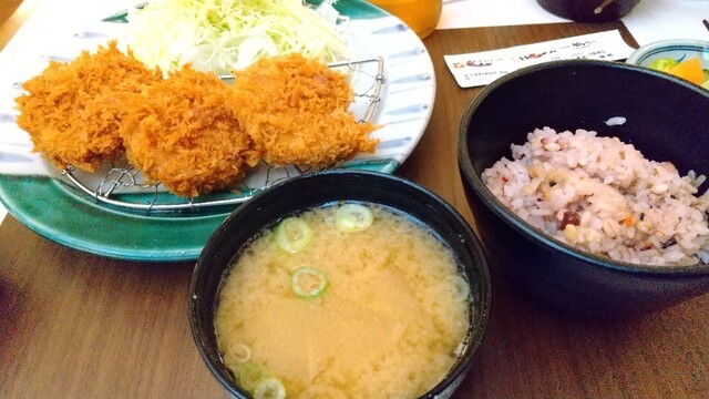 とんかつ太郎 北谷店 とんかつたろう 北谷町 とんかつ 食べログ