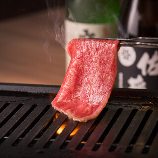 Carefully selected! Plump and delicious Kuroge Wagyu beef♪