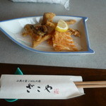 ざこや - 付き出し＋３００円