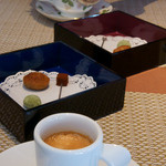 ラ・ヴァガボンド - ４-８）カフェ＆プティフール