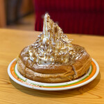 コメダ珈琲店 - 料理写真:季節限定 シロノワールくまもとモンブラン☆