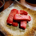 炭焼肉 石田屋。 - 