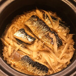 Katsugyo Marutsu - 秋刀魚の炊き込みご飯