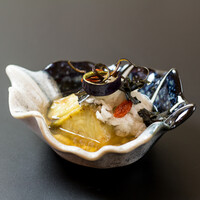 おまかせ握りコース【上】　～握り8貫と茶碗蒸しや焼物がついた全15品のお昼限定鮨会席～