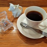 rukontowa-rudoshampanshokudou - ドリンクはプラス100円とお手頃、自分で混ぜて作るカフェオレは牛さんのミルクポットやシュガーケースまで可愛い！