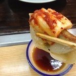 Okonomiyaki Chiyo - キムチ乗せて頂きます！