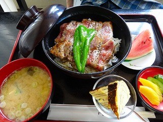 Hokutosei - ステーキ丼