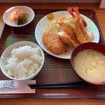 Teishokuya Maruyama - A定食(エビフライ コロッケ イカフライ)