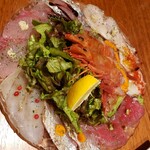 魚とワインはなたれThe Fishand Oysters - 