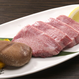 特選黒毛和牛タン