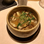 鮓 きずな - 岡山椎茸と山椒の茶碗蒸し
      