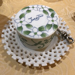 トゥ・ラ・ジョア - 