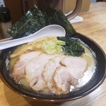 麺や 笑味寿 - 塩ラーメンwithチャーシュー２枚2020.11.17