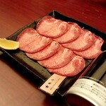 肉ダイニング いっ福 - 