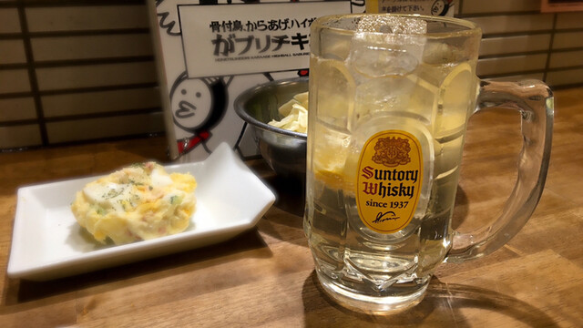 骨付鳥 からあげ ハイボール がブリチキン 高田馬場店 高田馬場 バル バール 食べログ 骨付鳥 からあげ ハイボール がブリチキン 高田馬場店 高田馬場 バル バール 食べログ