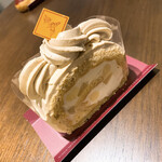 フレデリック カッセル 銀座三越店 - 