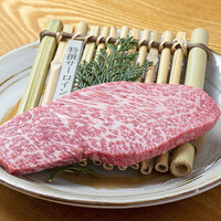 神戸牛サーロイン（100g）