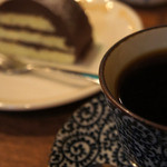 珈琲 森の時計 - コーヒーセットの雪解け（ケーキ）。