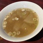 Taimenya Sabaikai - 大根のスープ