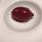 マッシュルーム - ニセコ産ヤマブドウのソルベ