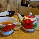 水信フルーツパーラーラボ - ドリンクセットの紅茶￥３００