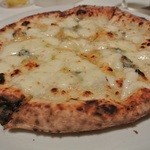 シシリヤ - 【2012.7.30】クアットロ・フォルマッジ＠1,300円