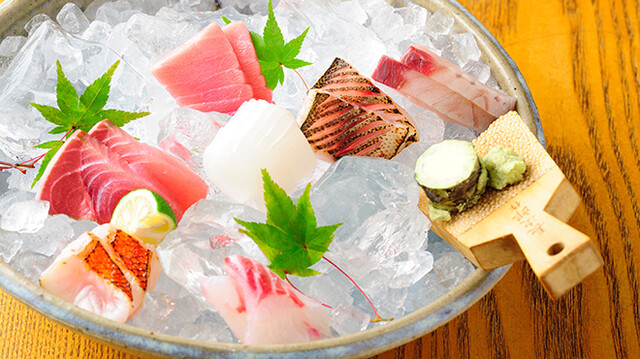 魚好きにはたまらないお店です 今日はアコウの煮付けだぁ By 猫師 魚匠 梶 Kaji うおしょう かじ 本町 魚介料理 海鮮料理 食べログ