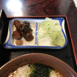 ふじや - そばにお新香は当たり前♪