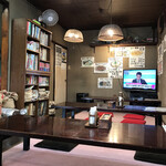 ふじや - レトロな店内