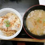 Katsuya - かつ丼ととん汁(大)　とん汁デカイ