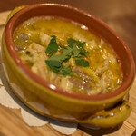 ワインバー バッカス - 香味野菜で煮込んだ、バッカス風モツ煮込み（７００円）２０２０年１１月