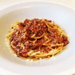 Special bolognese simmered for a long time