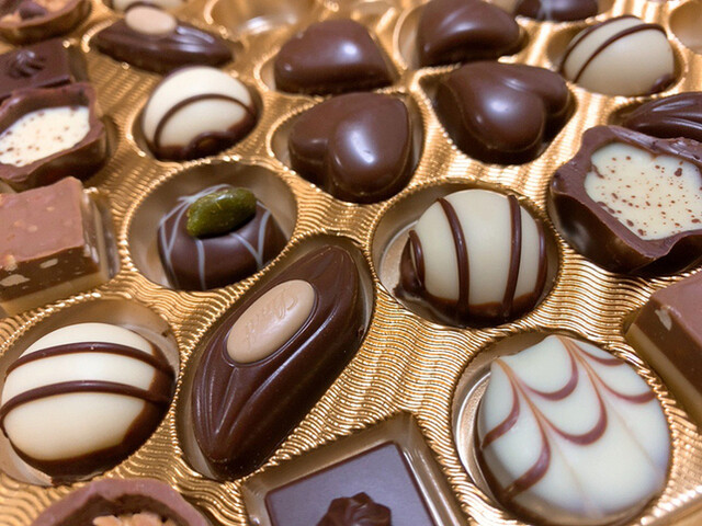 リンツ ショコラ ブティック カフェ 岡山一番街店 岡山駅前 カフェ 食べログ