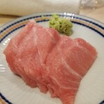 出羽鮨 - 本マグロ、二の上。