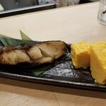 出羽鮨 - 銀鱈。