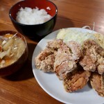 Dining Bar TAO - 唐揚げ定食（900円）