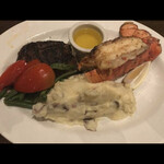 THE KEG Steakhouse + Bar, Fallsview Embassy Suites - 