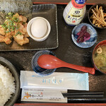 Shunsensakaba Irasshai - 日替り定食メニュー 海鮮ユッケ定食　８５８円　(2020/11)