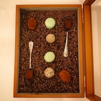 ラ・トゥーエル - 