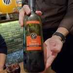 海鮮 イタリアンバル ルチアーノ - 赤ワインをいただきまぁーす‼️