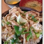 吉祥寺どんぶり - 醤油にんにく丼600円