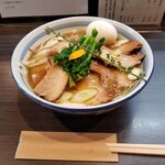 中華そば 幻のタンポポ - 叉焼そば。