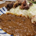 旨唐揚げと居酒メシ ミライザカ - 唐揚げカレー。