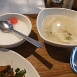 Manenshun - スープと杏仁豆腐(20-11)